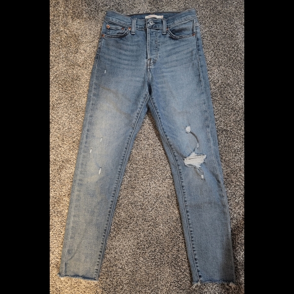 Levi's Wedgie Jeans - Picture 9 of 15